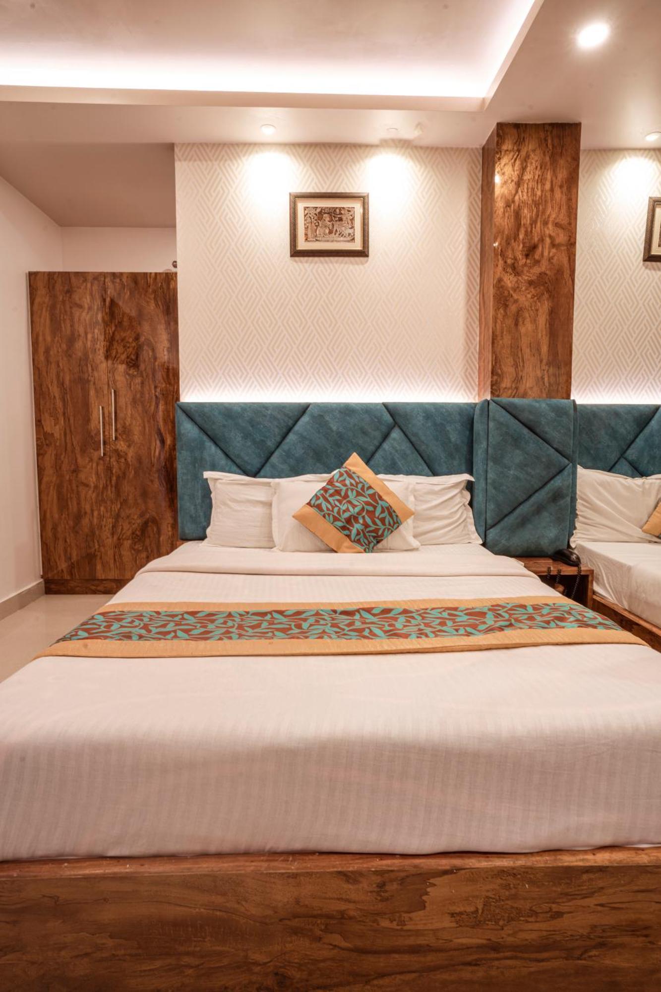 Ananya Residency Hotel พอร์ตแบลร์ ภายนอก รูปภาพ