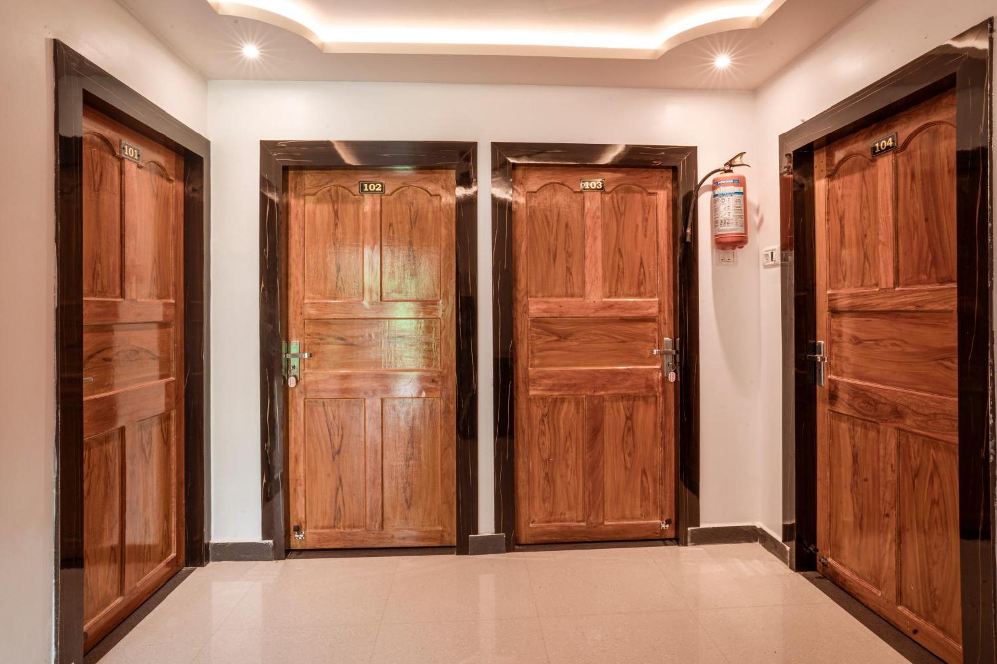 Ananya Residency Hotel พอร์ตแบลร์ ภายนอก รูปภาพ
